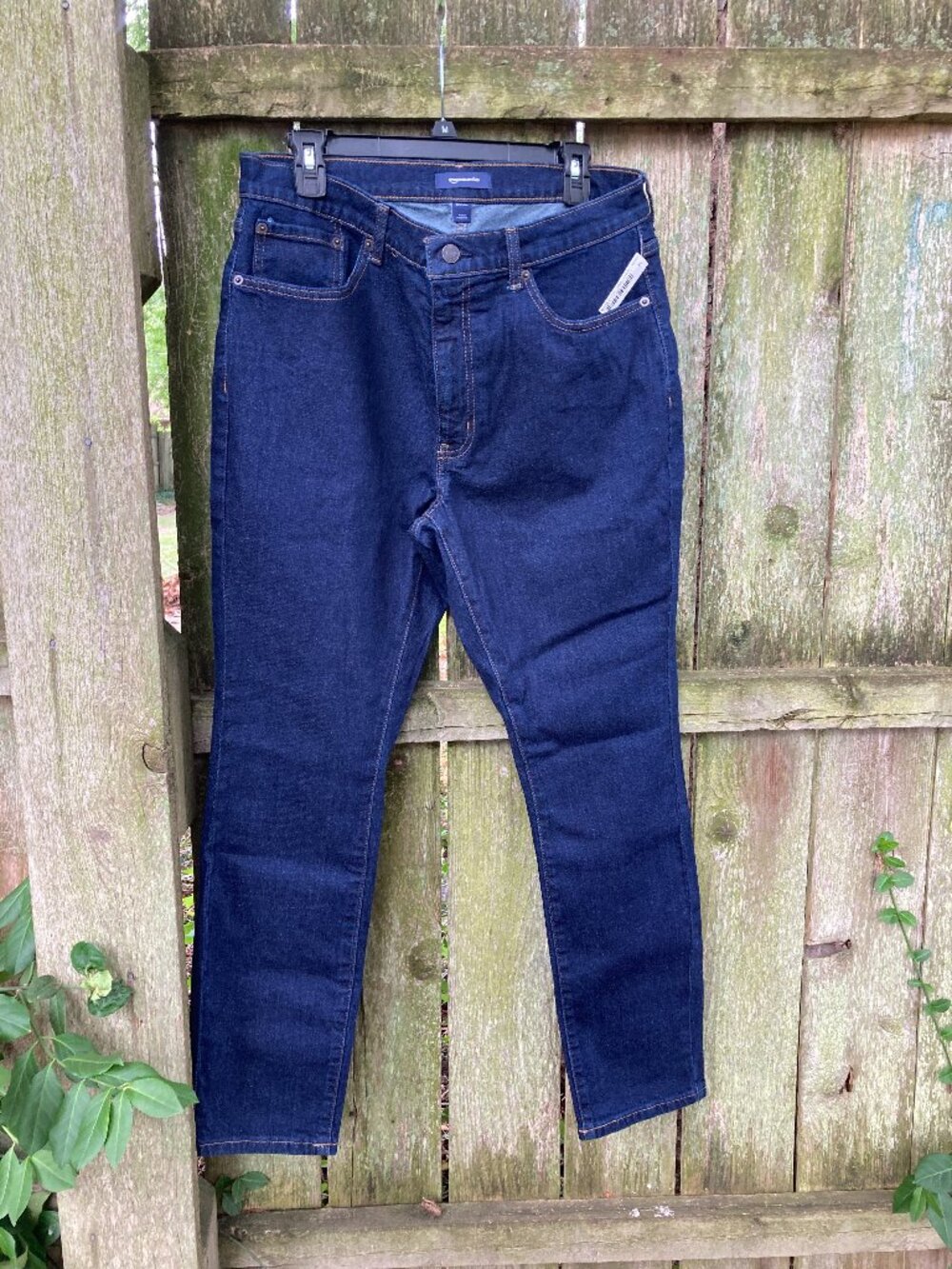 Amazon Essentials Men's Medium Stretch Skinny-Fit Jeans, Rinse, 34W x 30L
